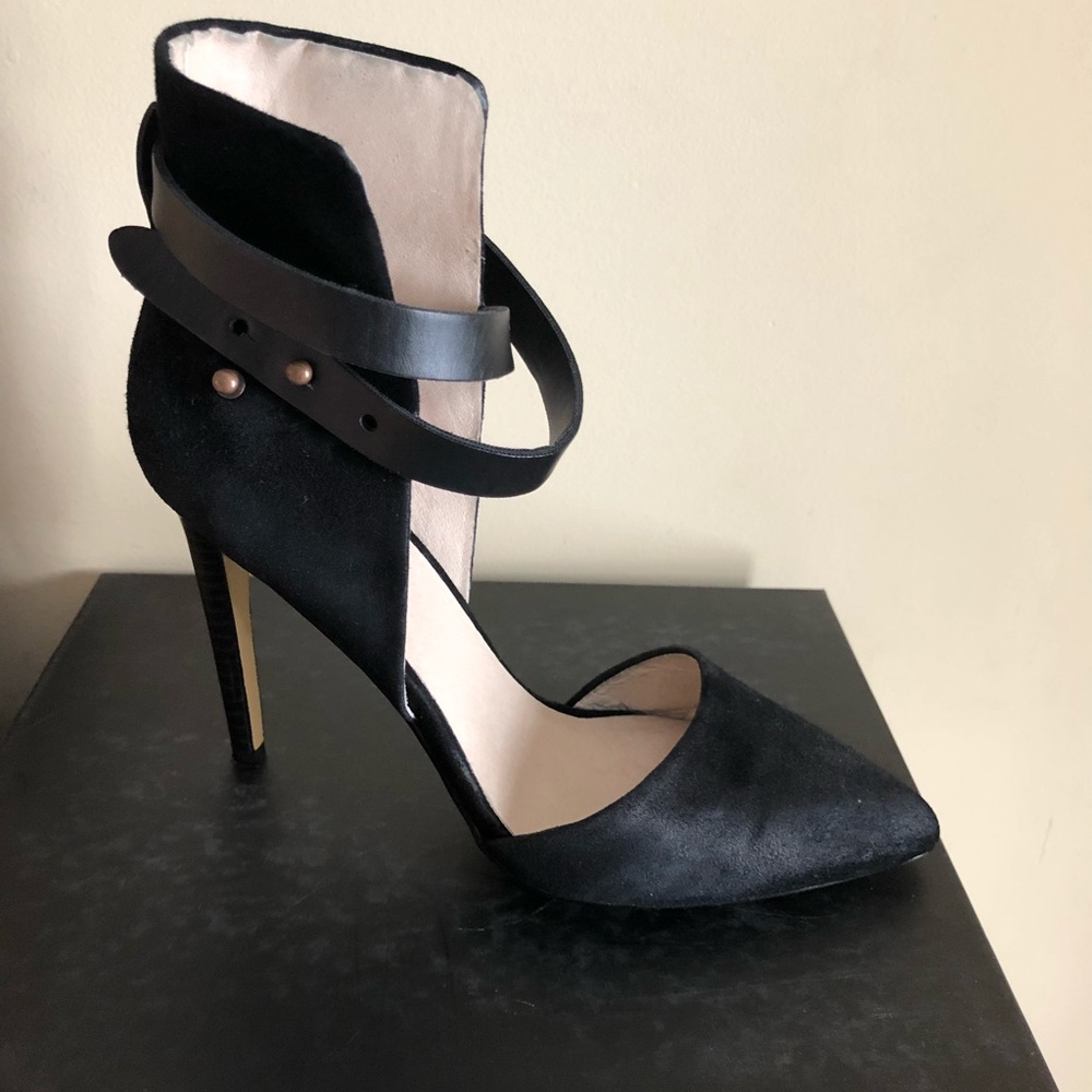 Black heels